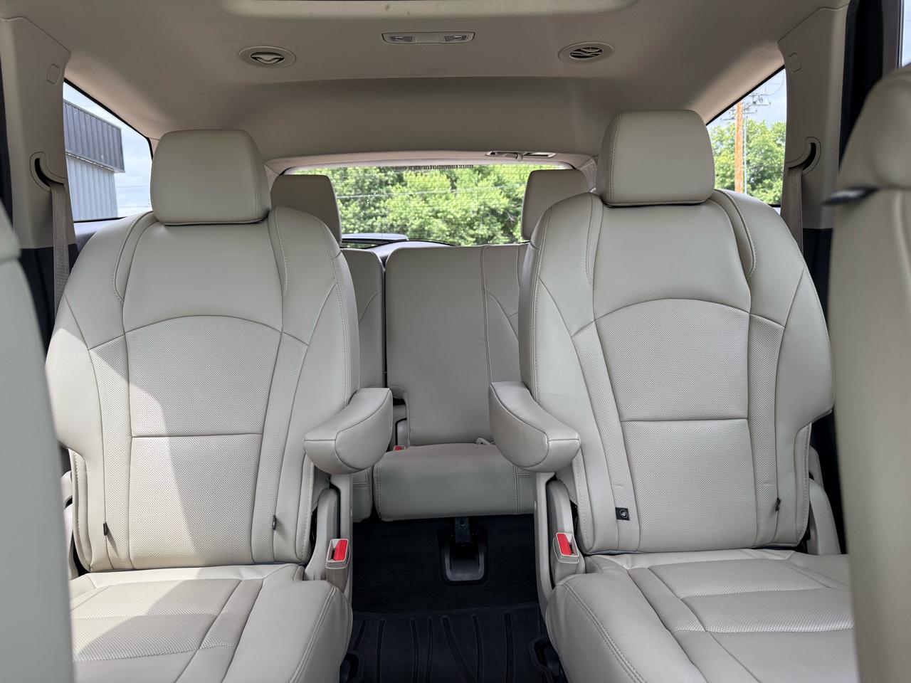 Buick Enclave FWD 4dr Premium 2019