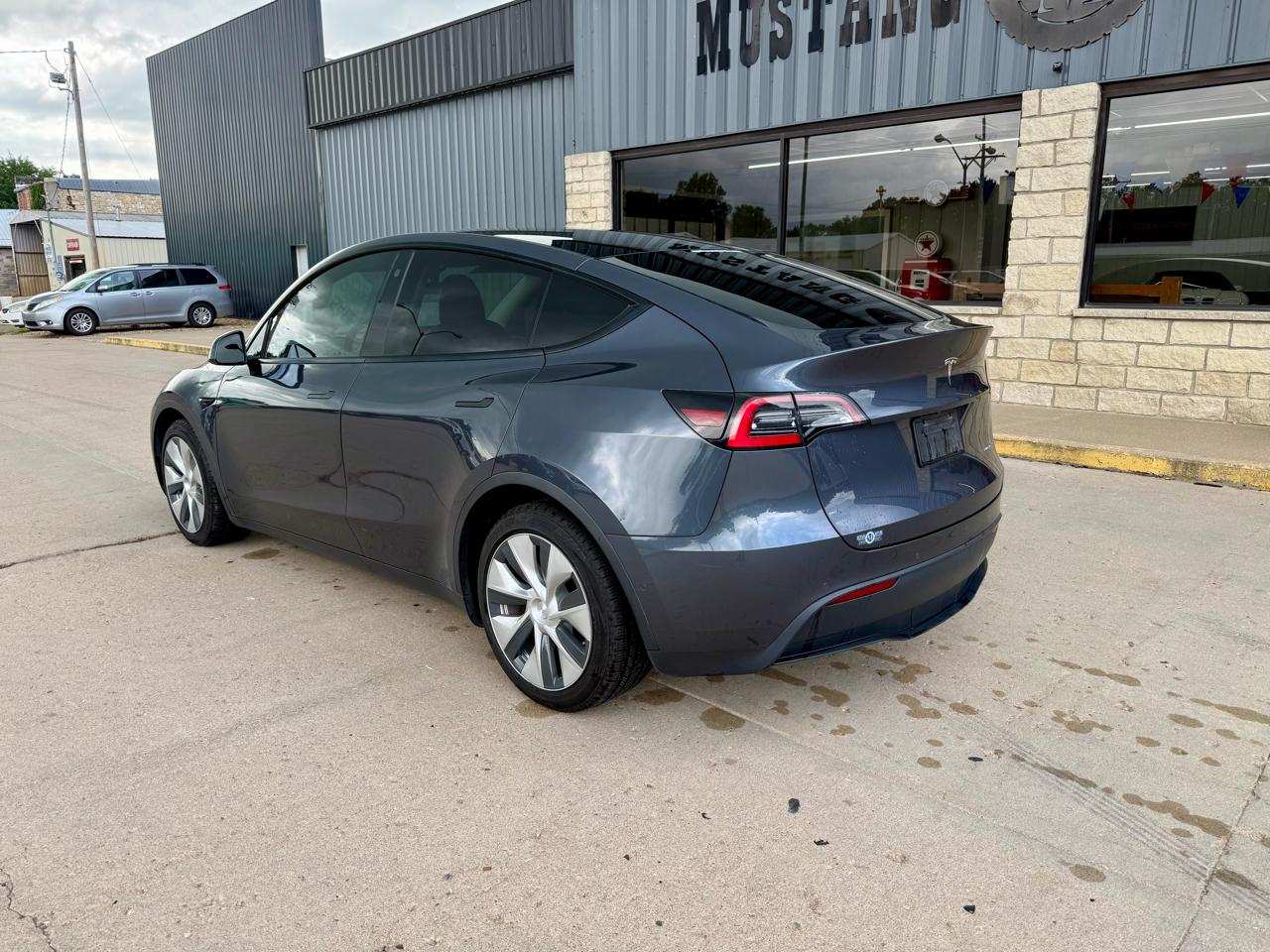 Tesla Model Y Long Range AWD 2021