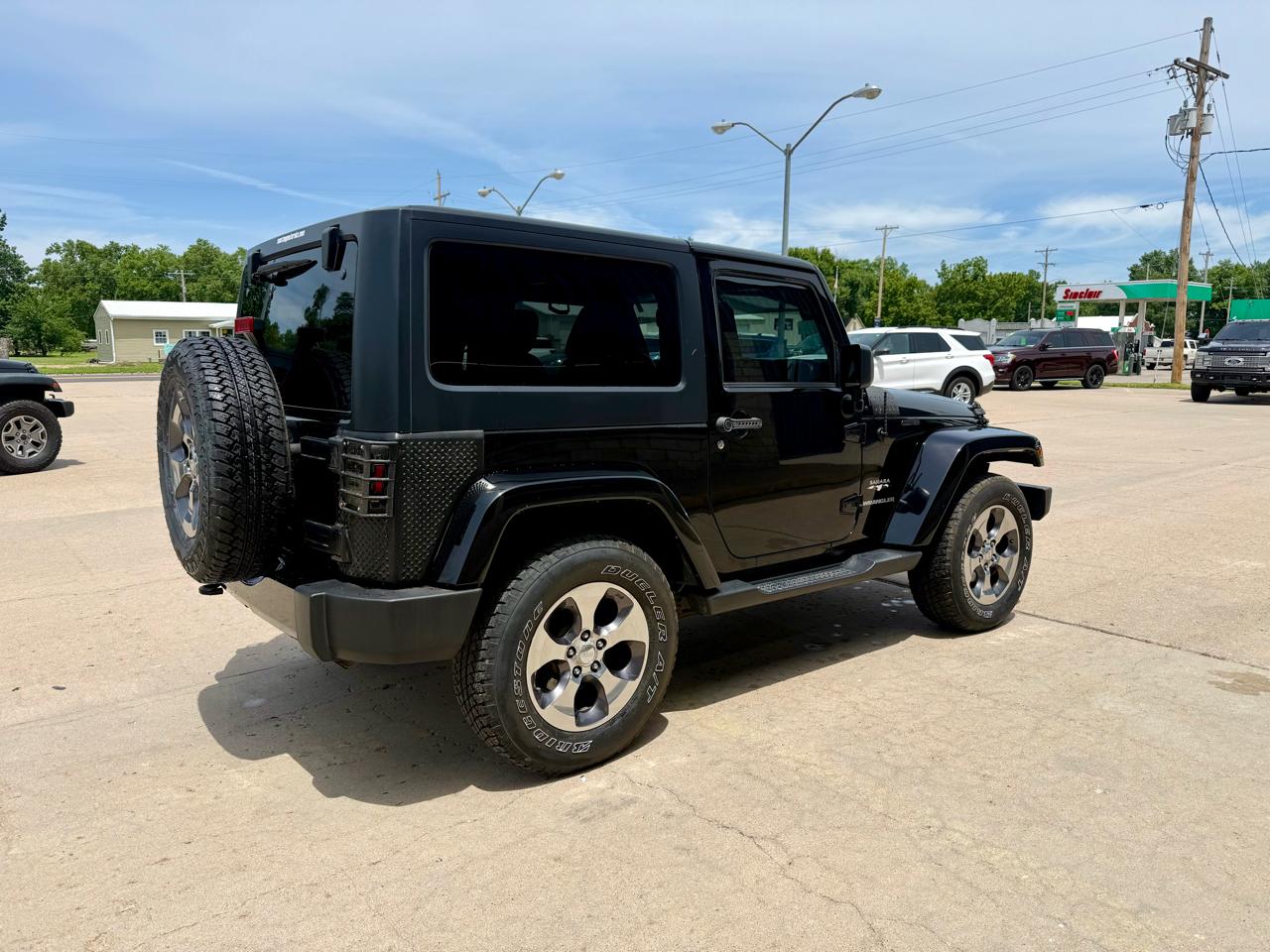 Jeep Wrangler 4WD 2dr Sahara 2016