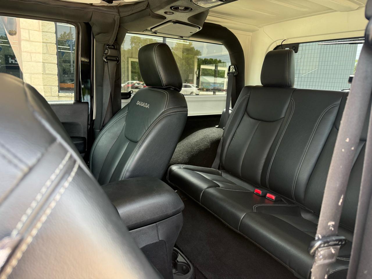Jeep Wrangler 4WD 2dr Sahara 2016