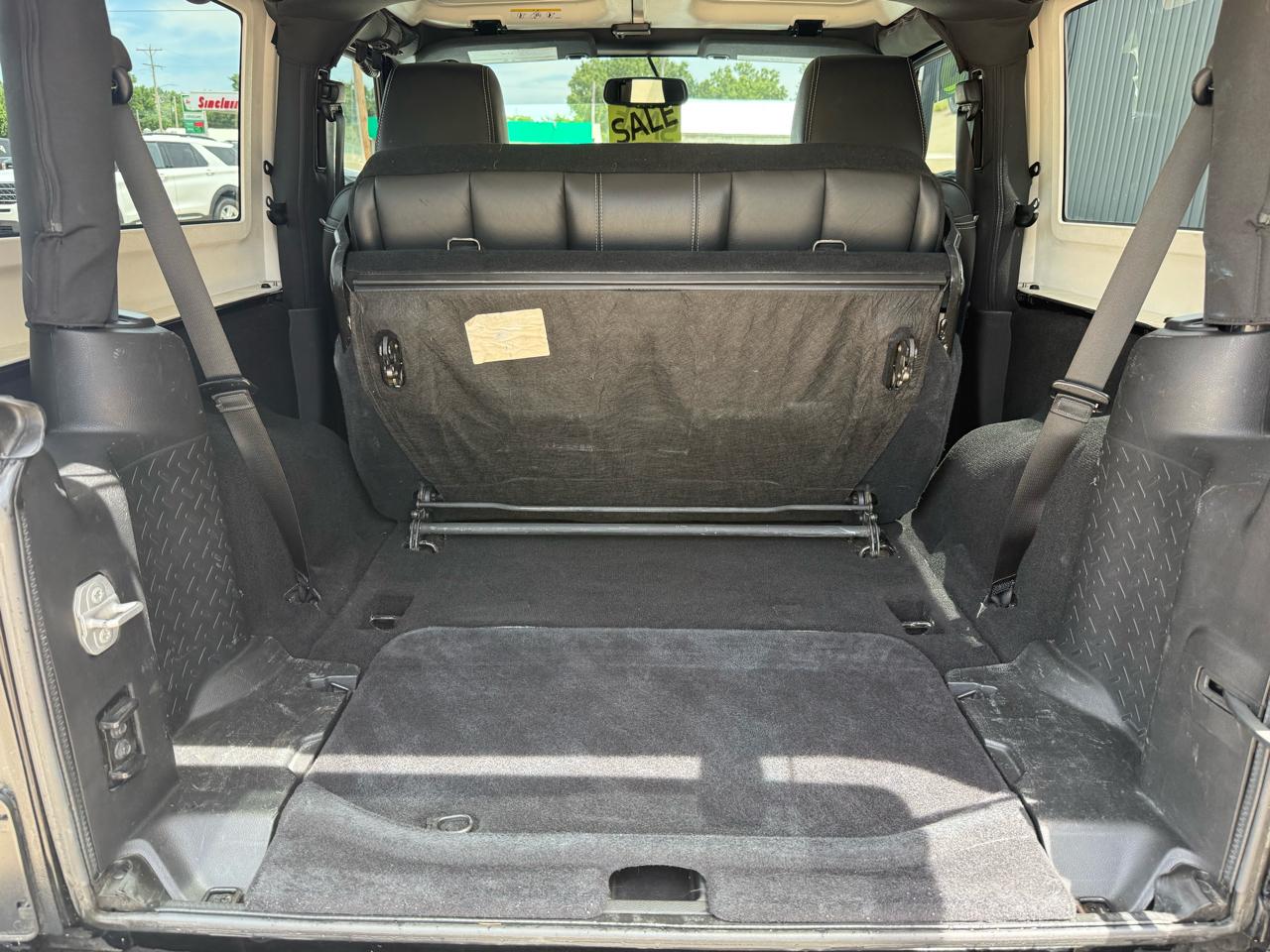 Jeep Wrangler 4WD 2dr Sahara 2016
