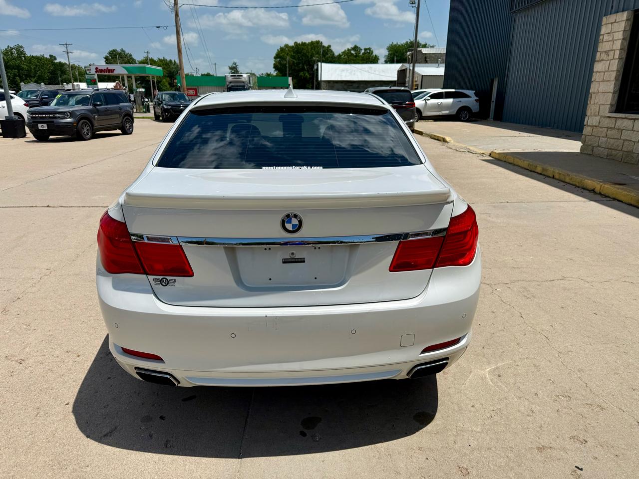BMW 7 Series 4dr Sdn ALPINA B7 LWB xDrive AWD 2011