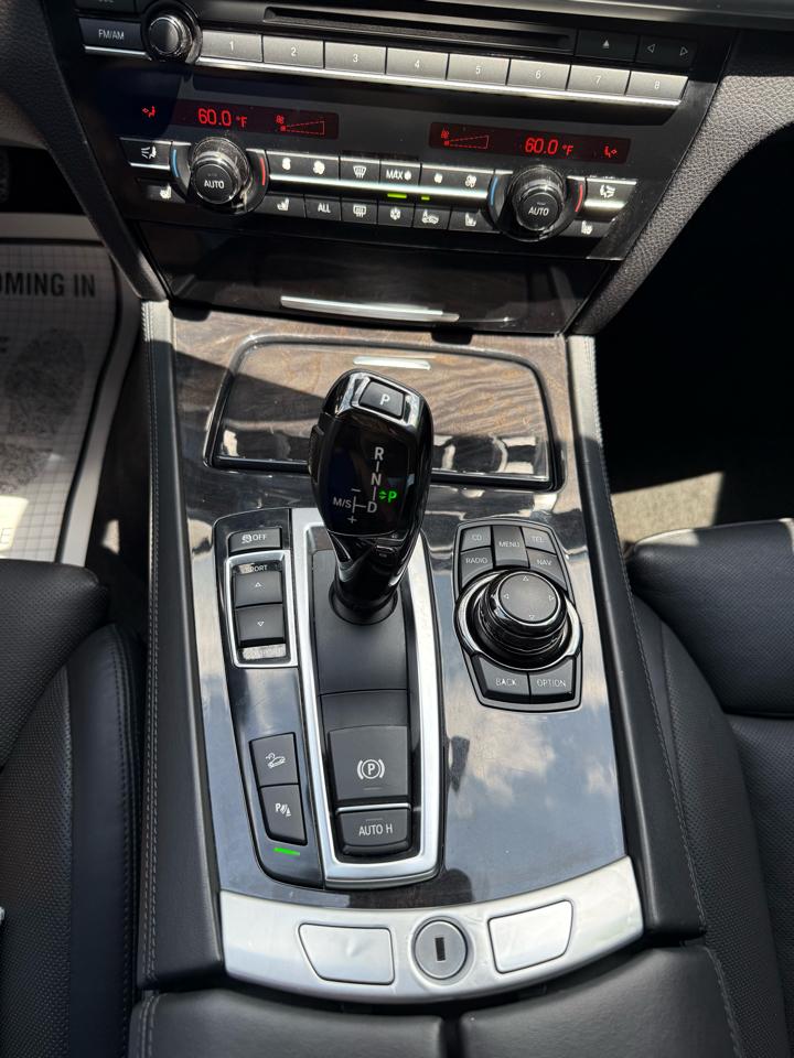 BMW 7 Series 4dr Sdn ALPINA B7 LWB xDrive AWD 2011