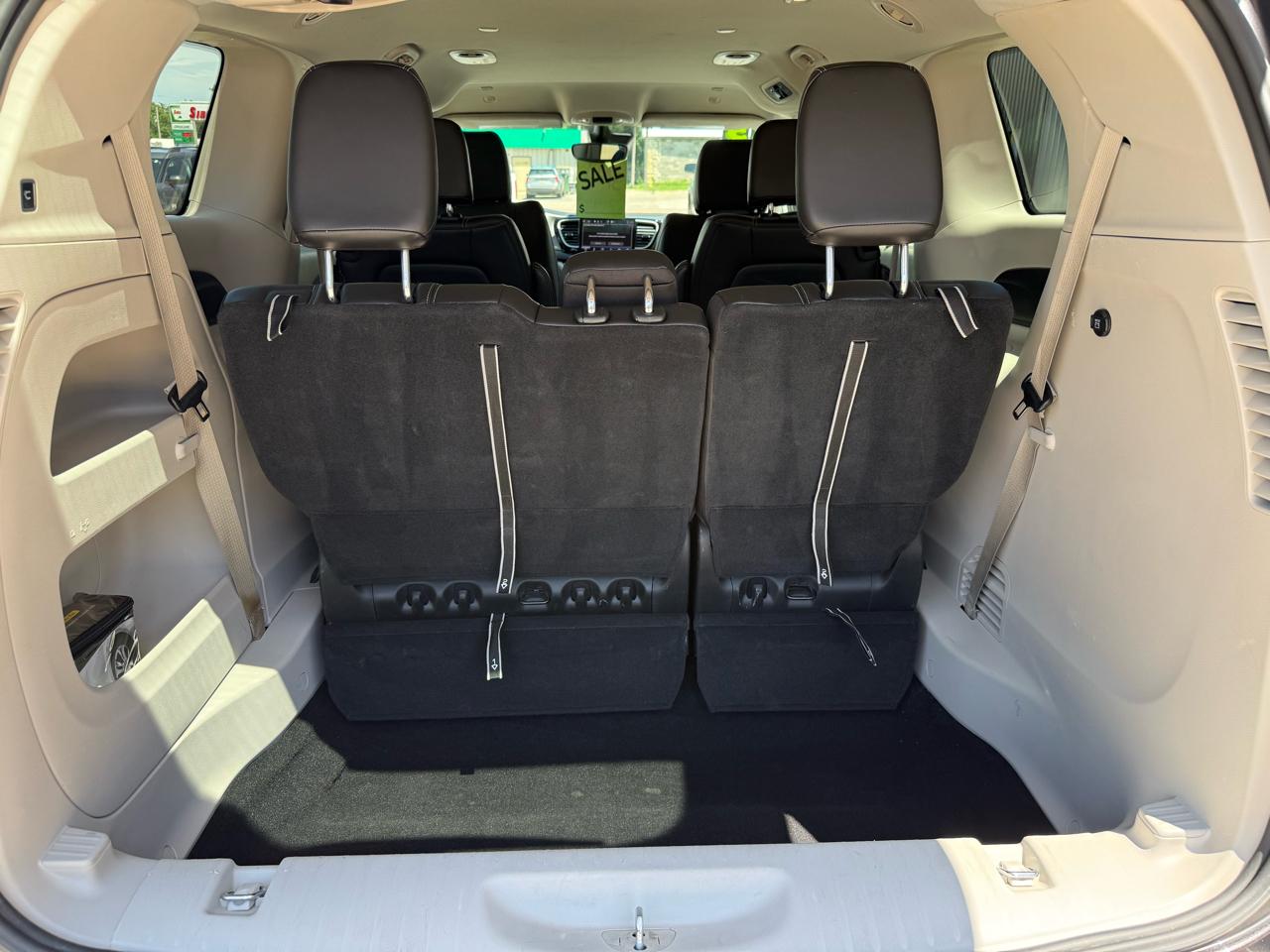 Chrysler Pacifica Touring L FWD 2023