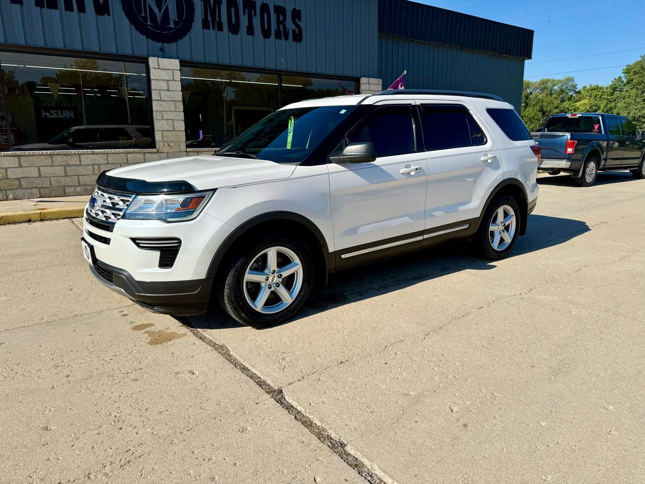 Ford Explorer 4dr XLT 2019