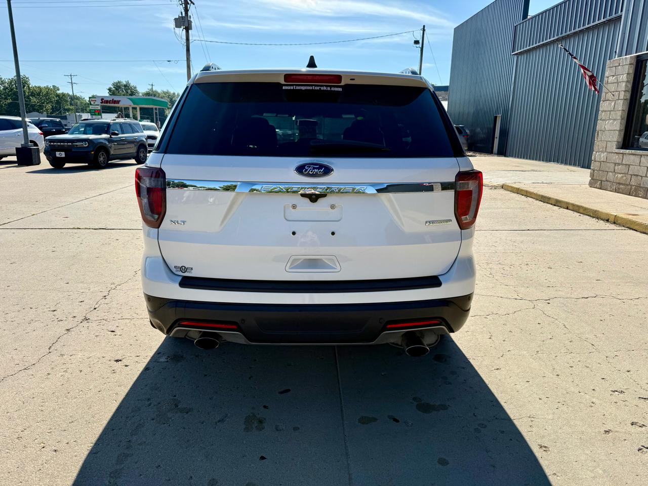 Ford Explorer 4dr XLT 2019