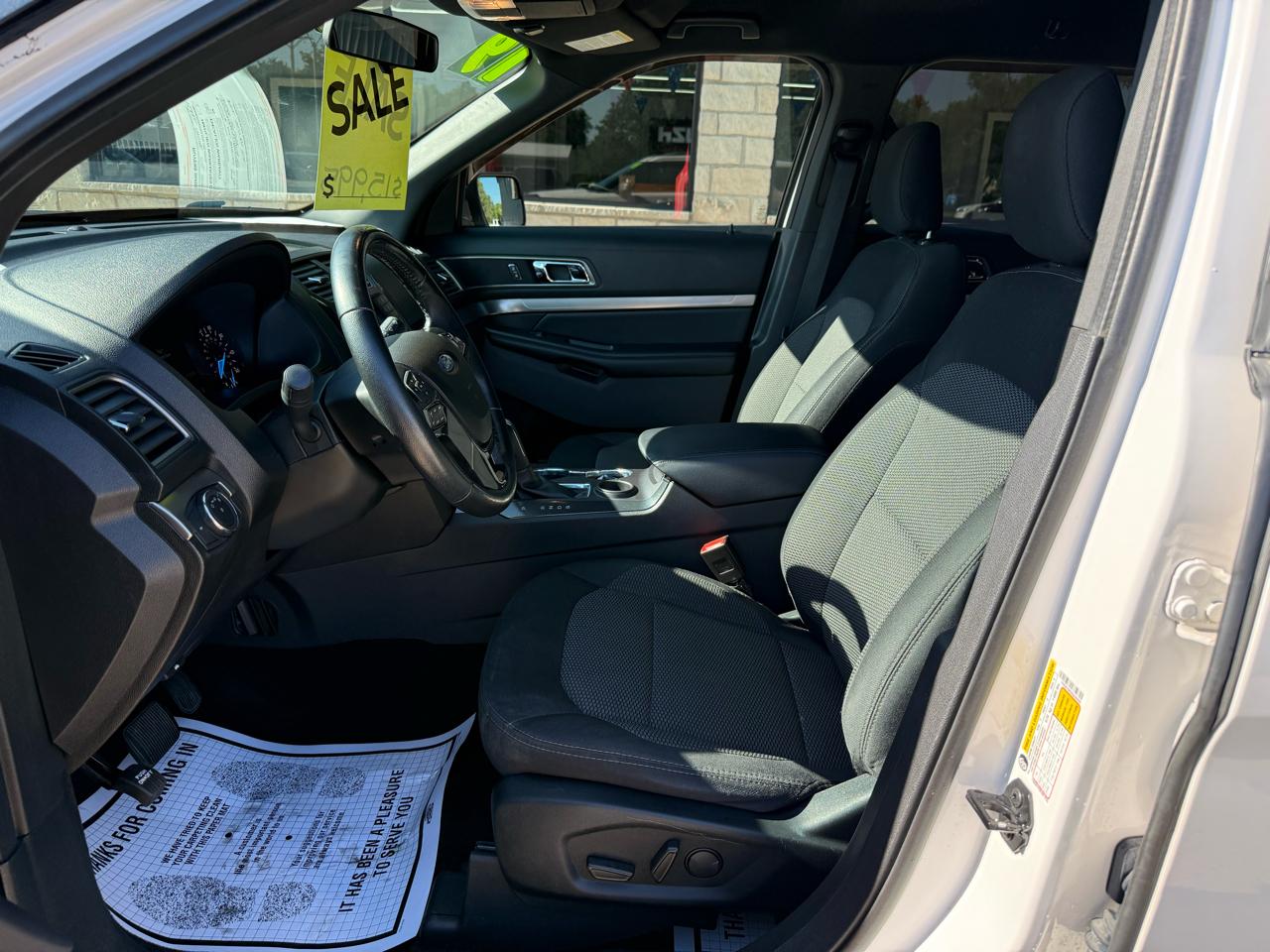 Ford Explorer 4dr XLT 2019