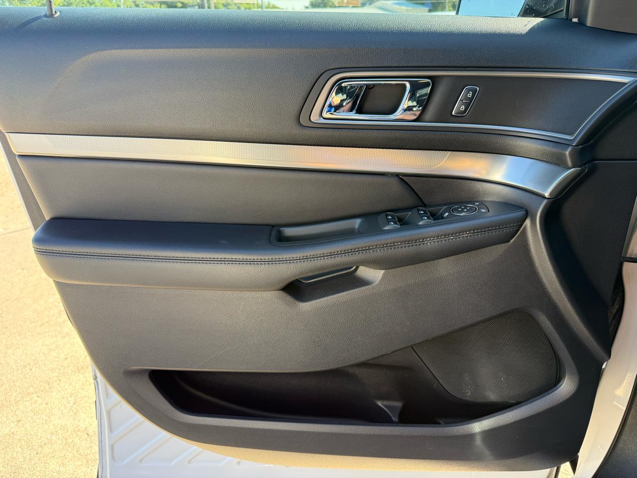 Ford Explorer 4dr XLT 2019