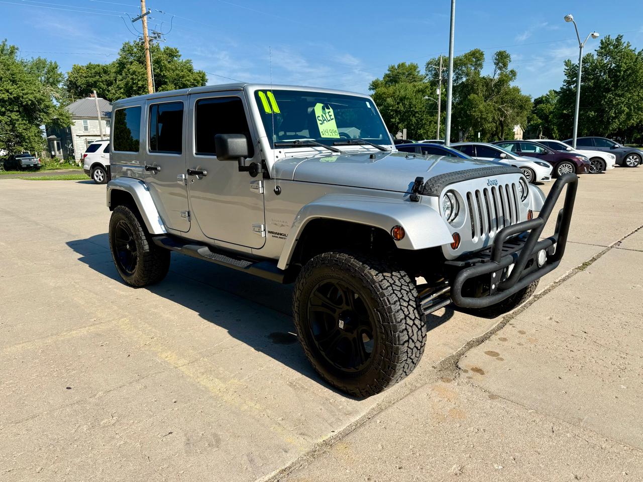 Jeep Wrangler Unlimited 4WD 4dr Sahara 2011
