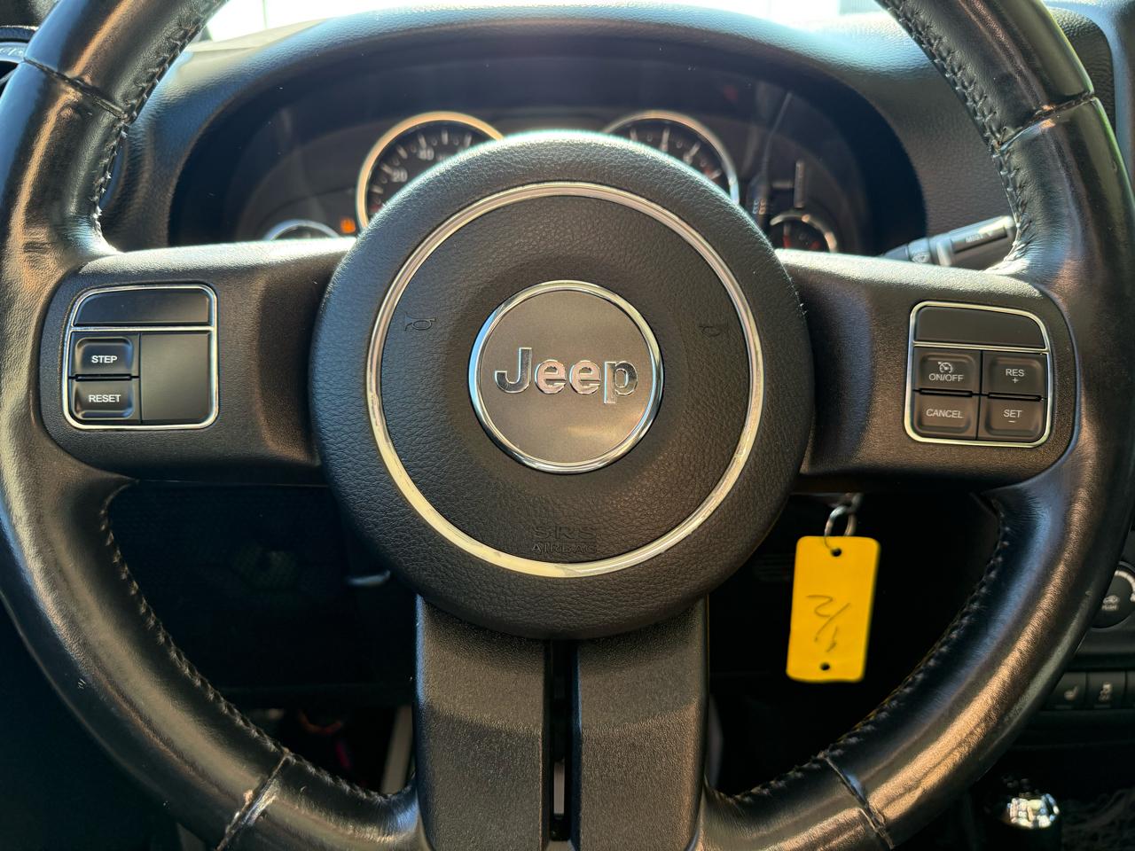 Jeep Wrangler Unlimited 4WD 4dr Sahara 2011