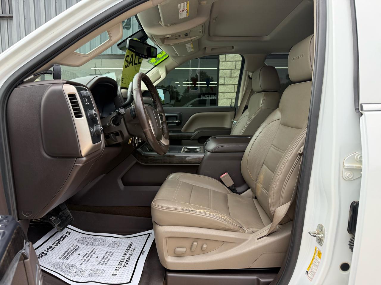 GMC Sierra 2500HD available WiFi 4WD Crew Cab 153.7" Denali 2015