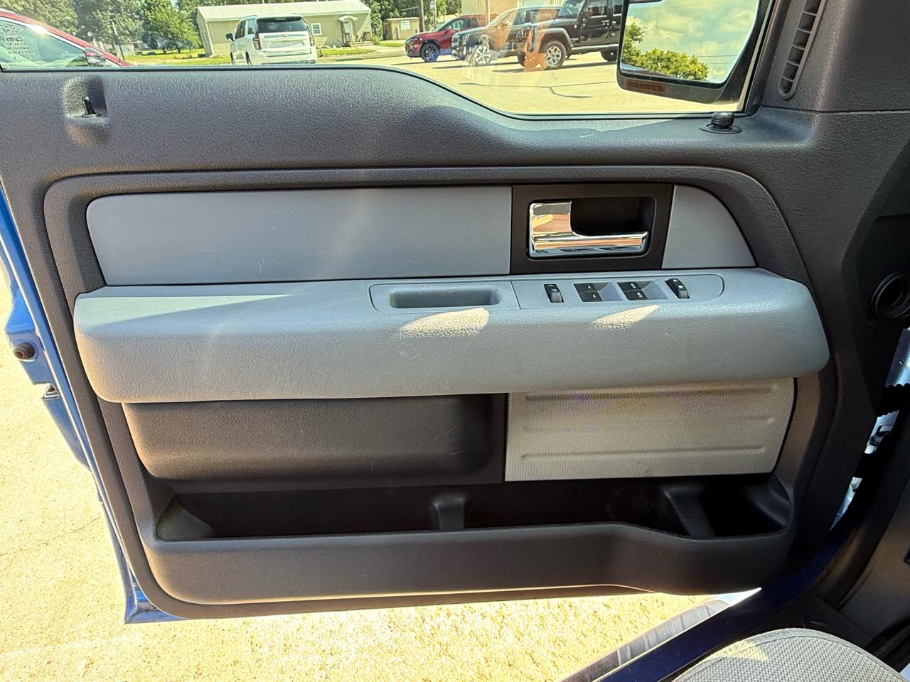 Ford F-150 XLT 4WD 2013