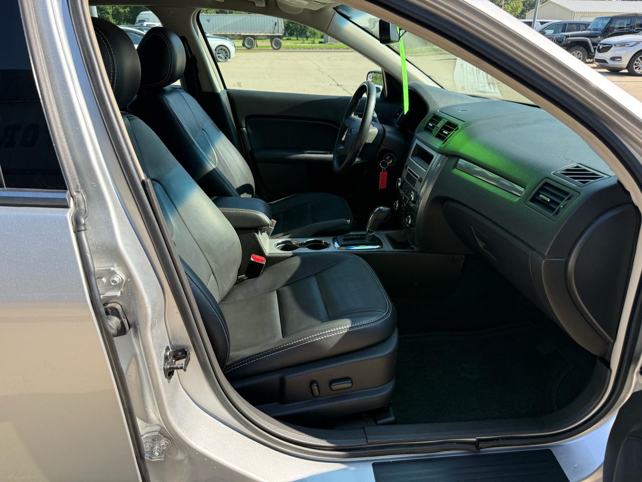 Ford Fusion 4dr Sdn SEL FWD 2012