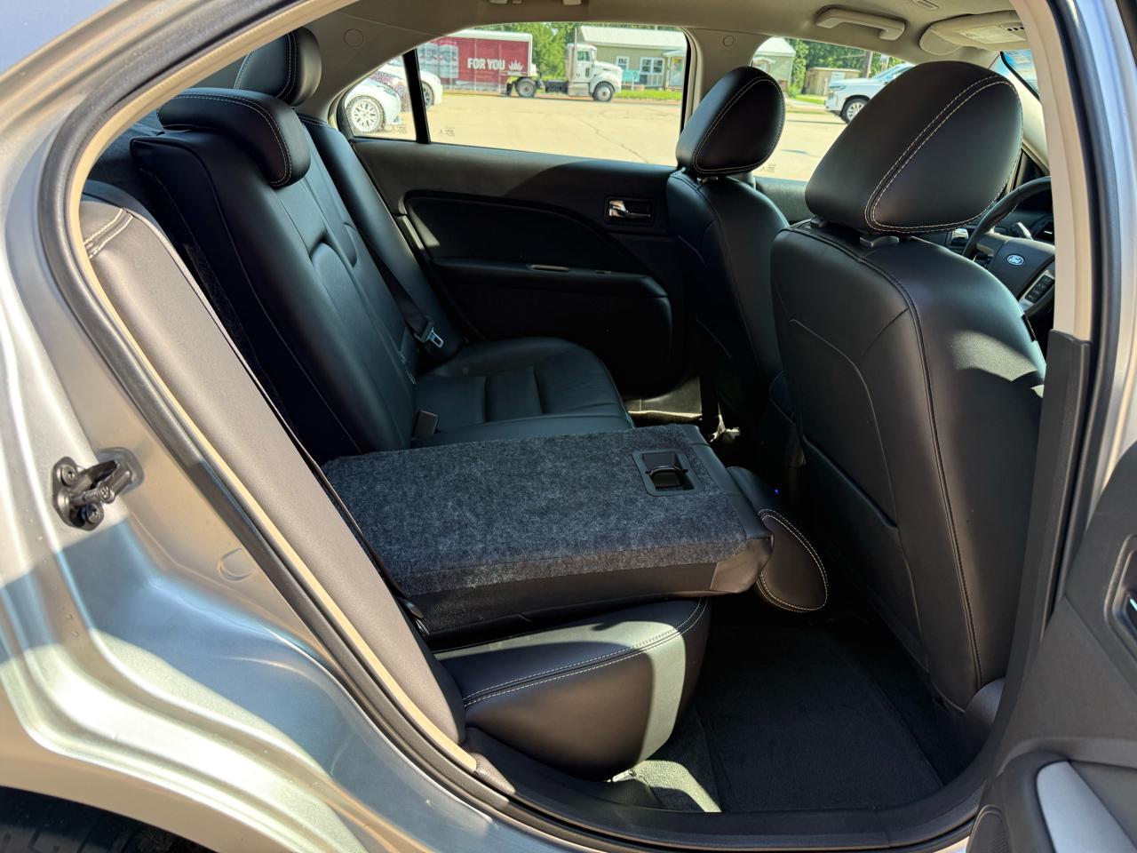 Ford Fusion 4dr Sdn SEL FWD 2012