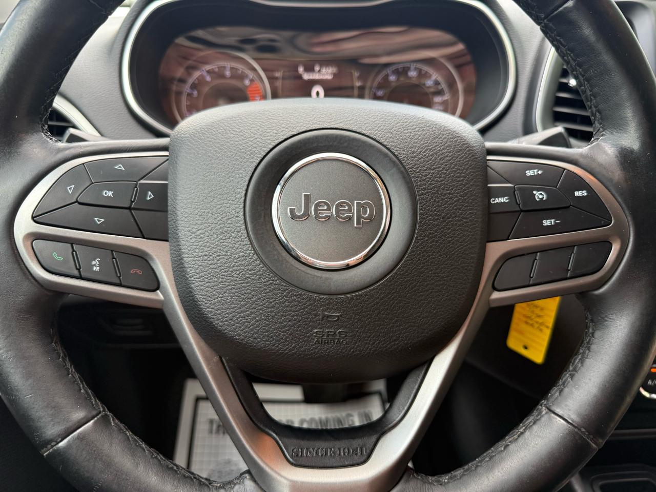 Jeep Cherokee Latitude FWD 2019