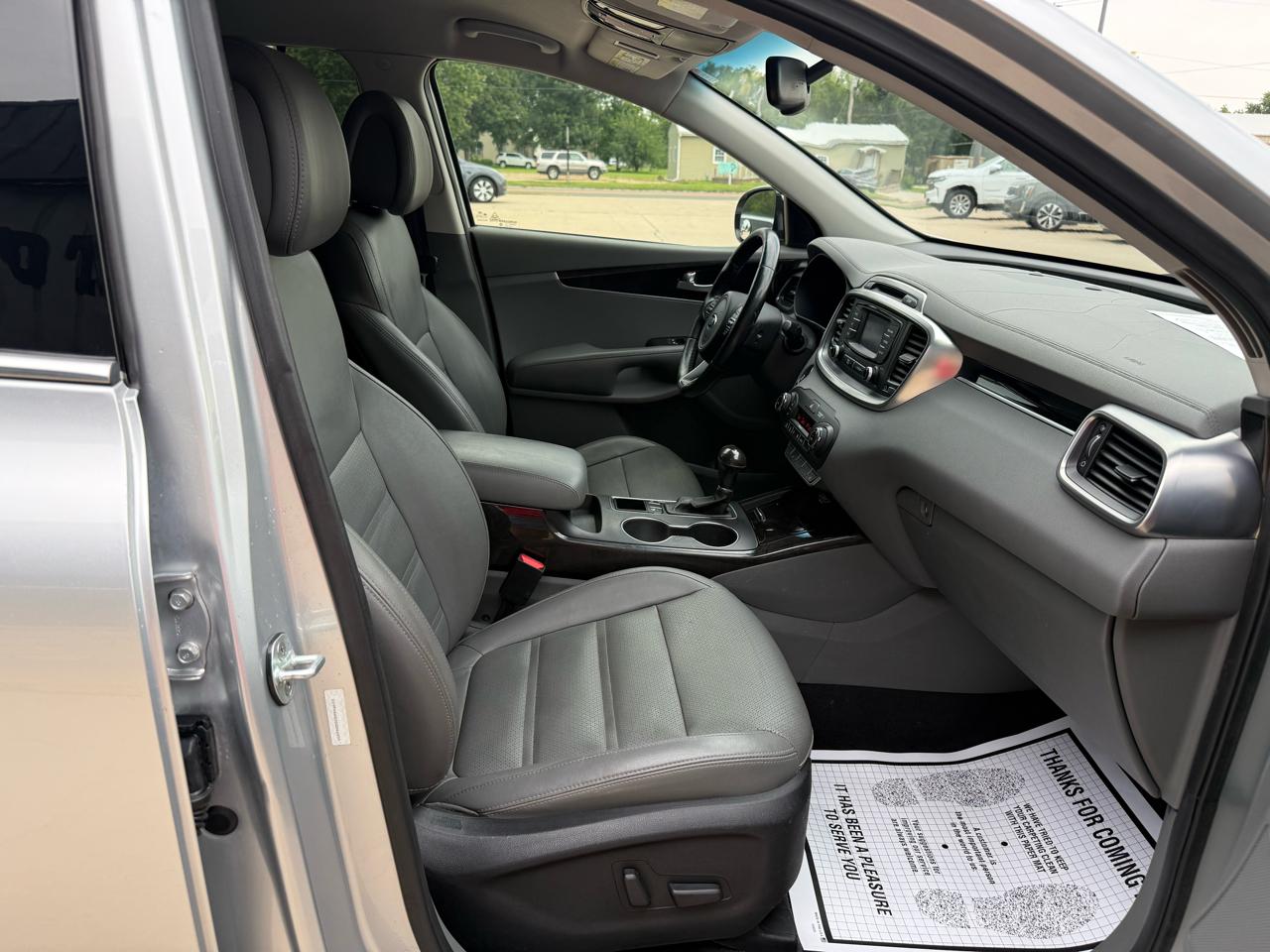 Kia Sorento FWD 4dr 3.3L EX 2016