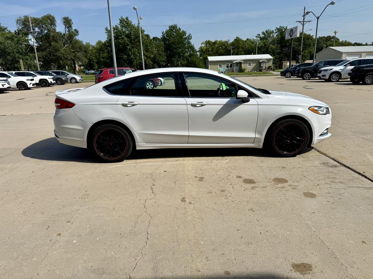 Ford Fusion SE FWD 2017