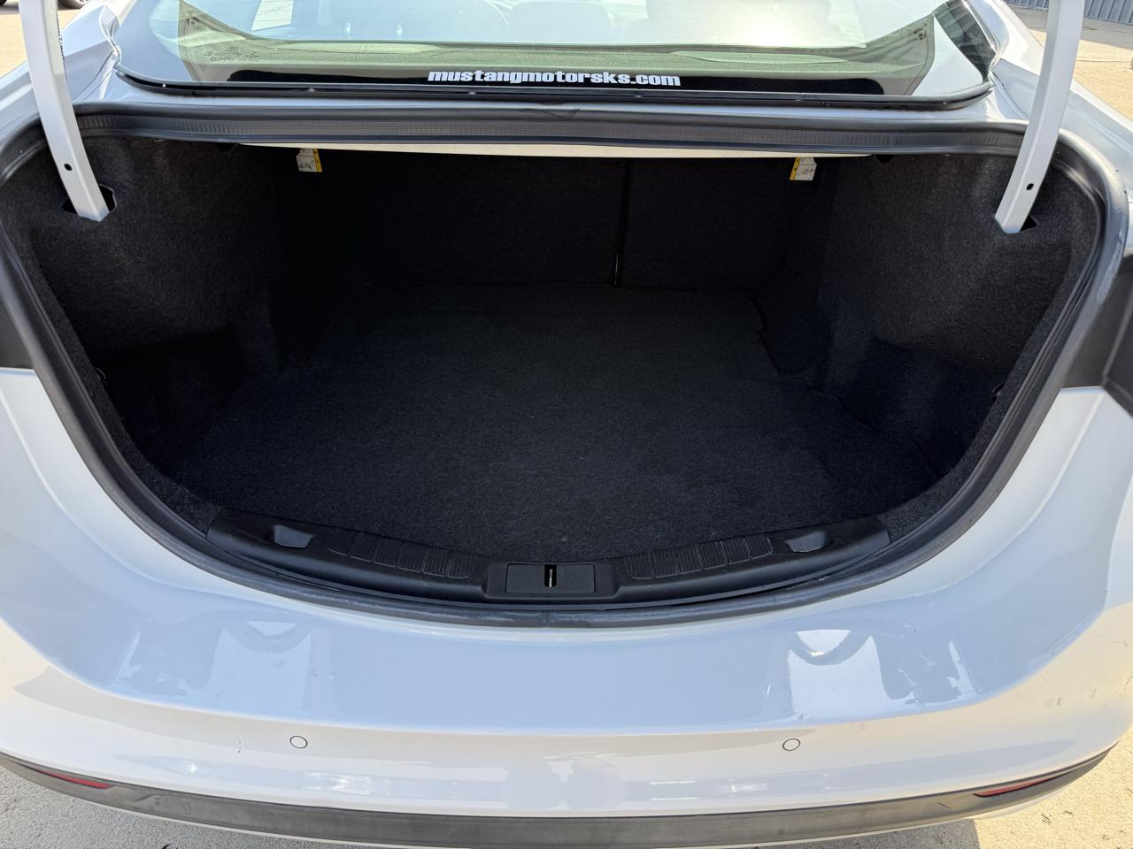 Ford Fusion SE FWD 2017