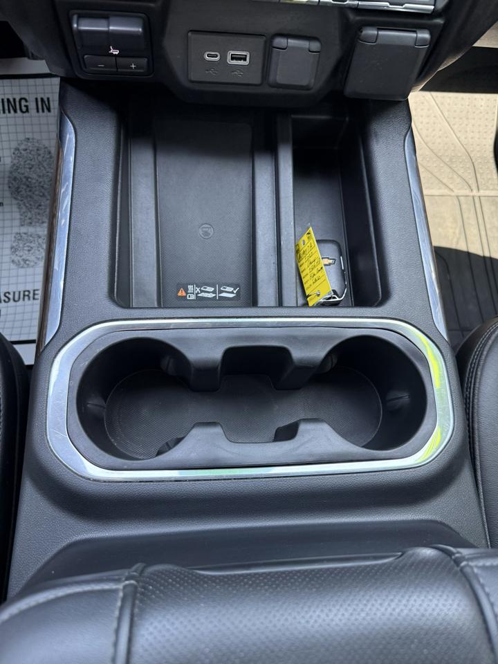 Chevrolet Silverado 2500HD 4WD Crew Cab 159" High Country 2020