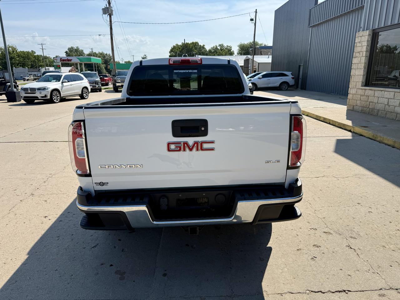 GMC Canyon 4WD Crew Cab 128.3" SLE 2016