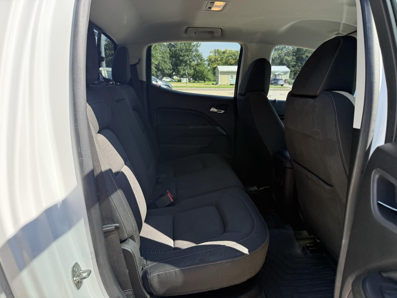 GMC Canyon 4WD Crew Cab 128.3" SLE 2016