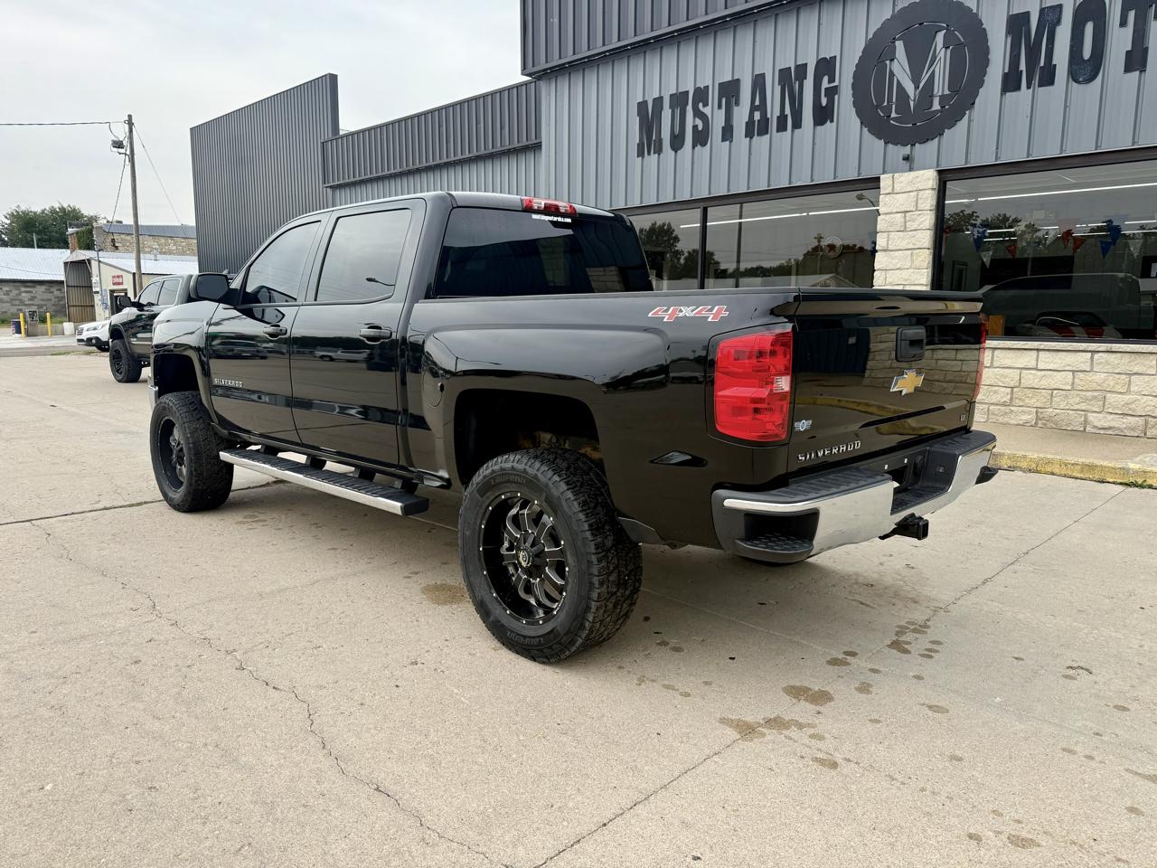 Chevrolet Silverado 1500 4WD Crew Cab 143.5" LT w/1LT 2014