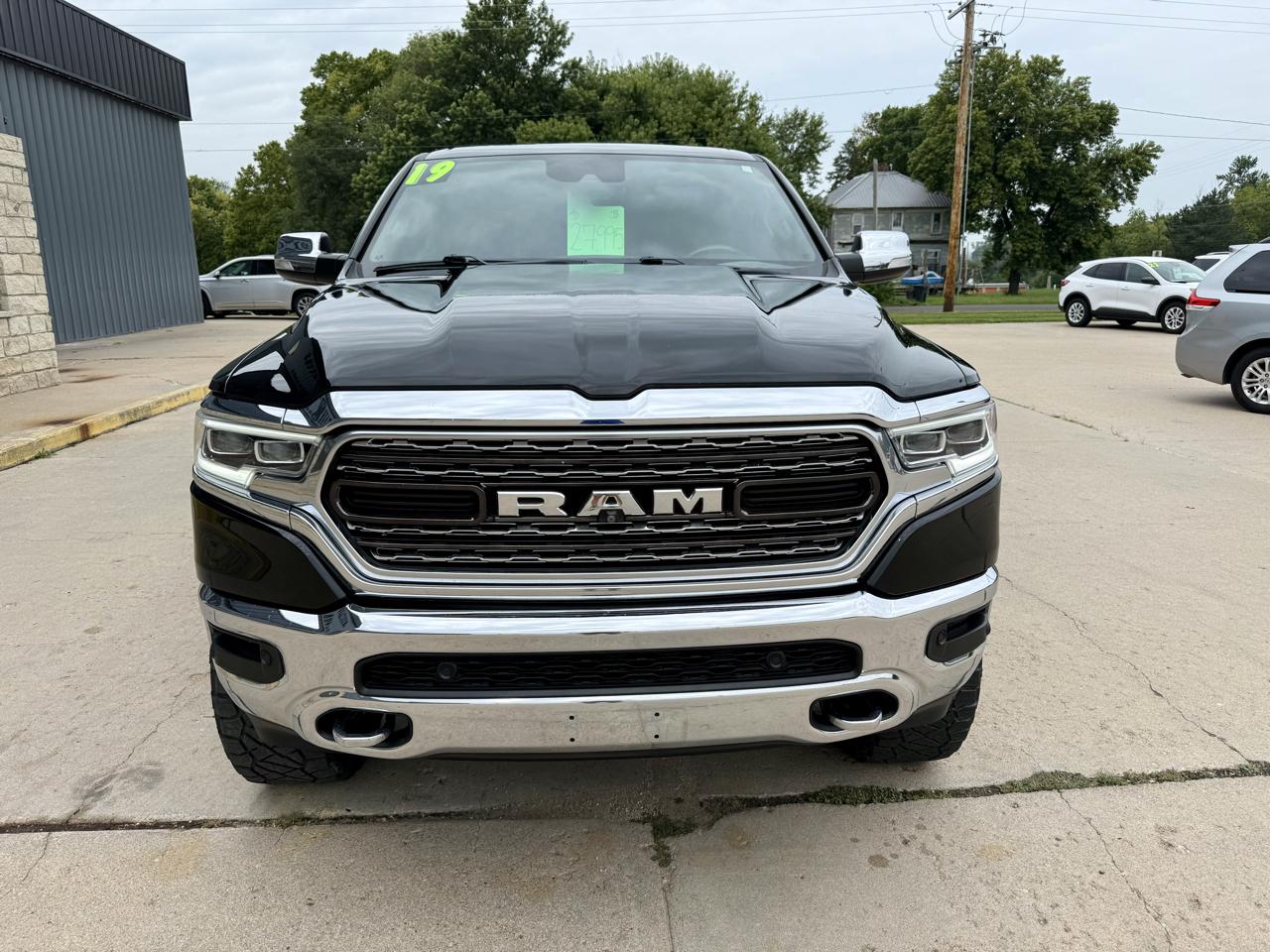 RAM 1500 Limited 4x4 Crew Cab 5'7" Box 2019