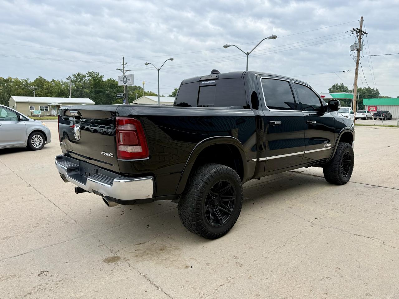 RAM 1500 Limited 4x4 Crew Cab 5'7" Box 2019