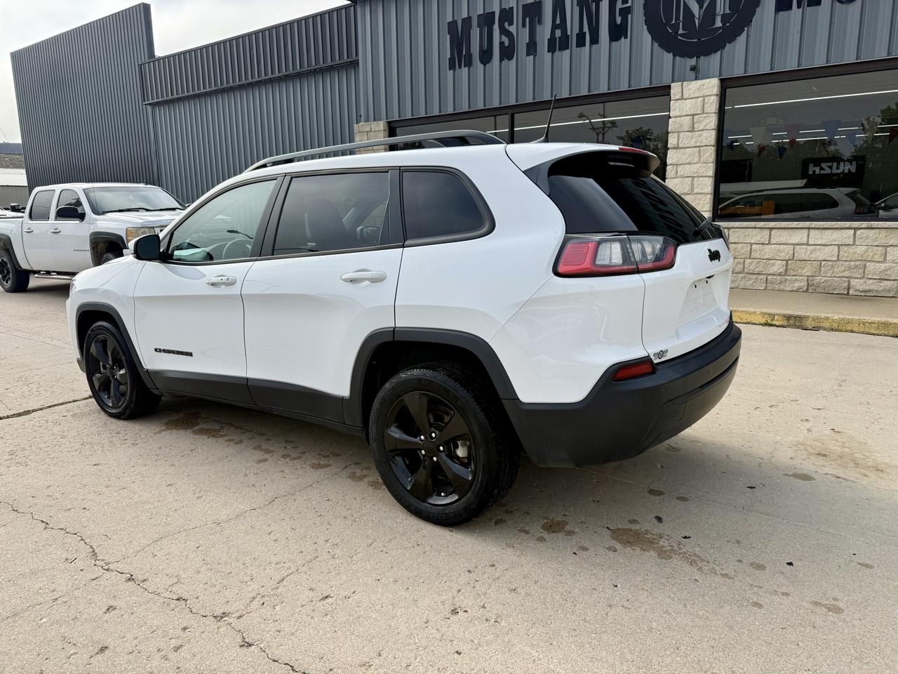 Jeep Cherokee Altitude FWD 2021