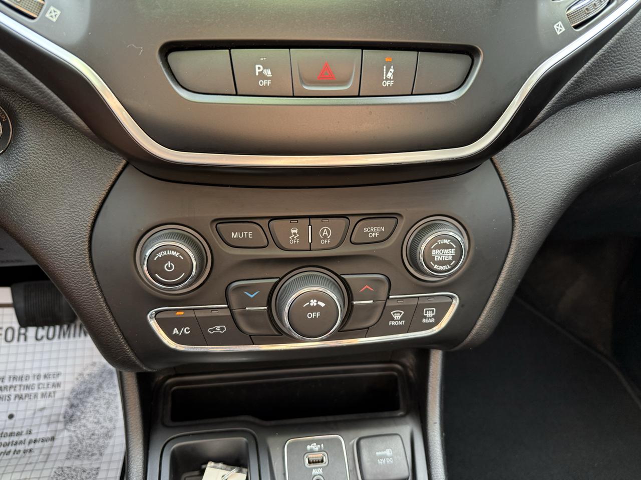 Jeep Cherokee Altitude FWD 2021