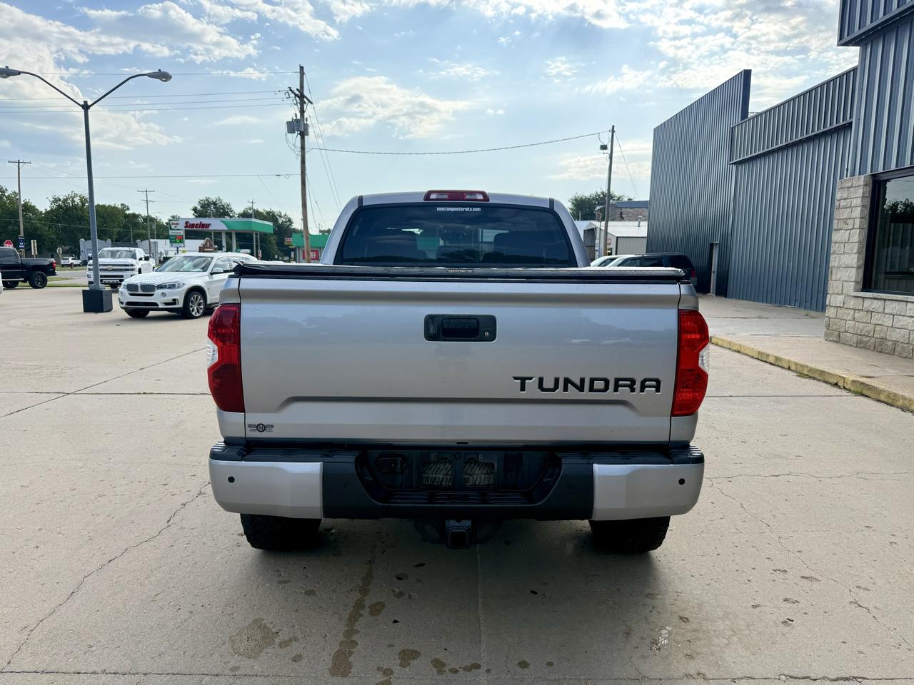 Toyota Tundra 4WD 1794 Edition CrewMax 5.5' Bed 5.7L FFV (Natl) 2017