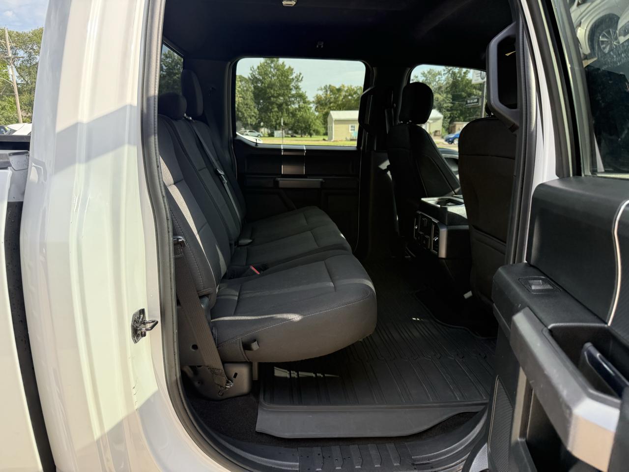 Ford F-150 XLT 4WD 2020