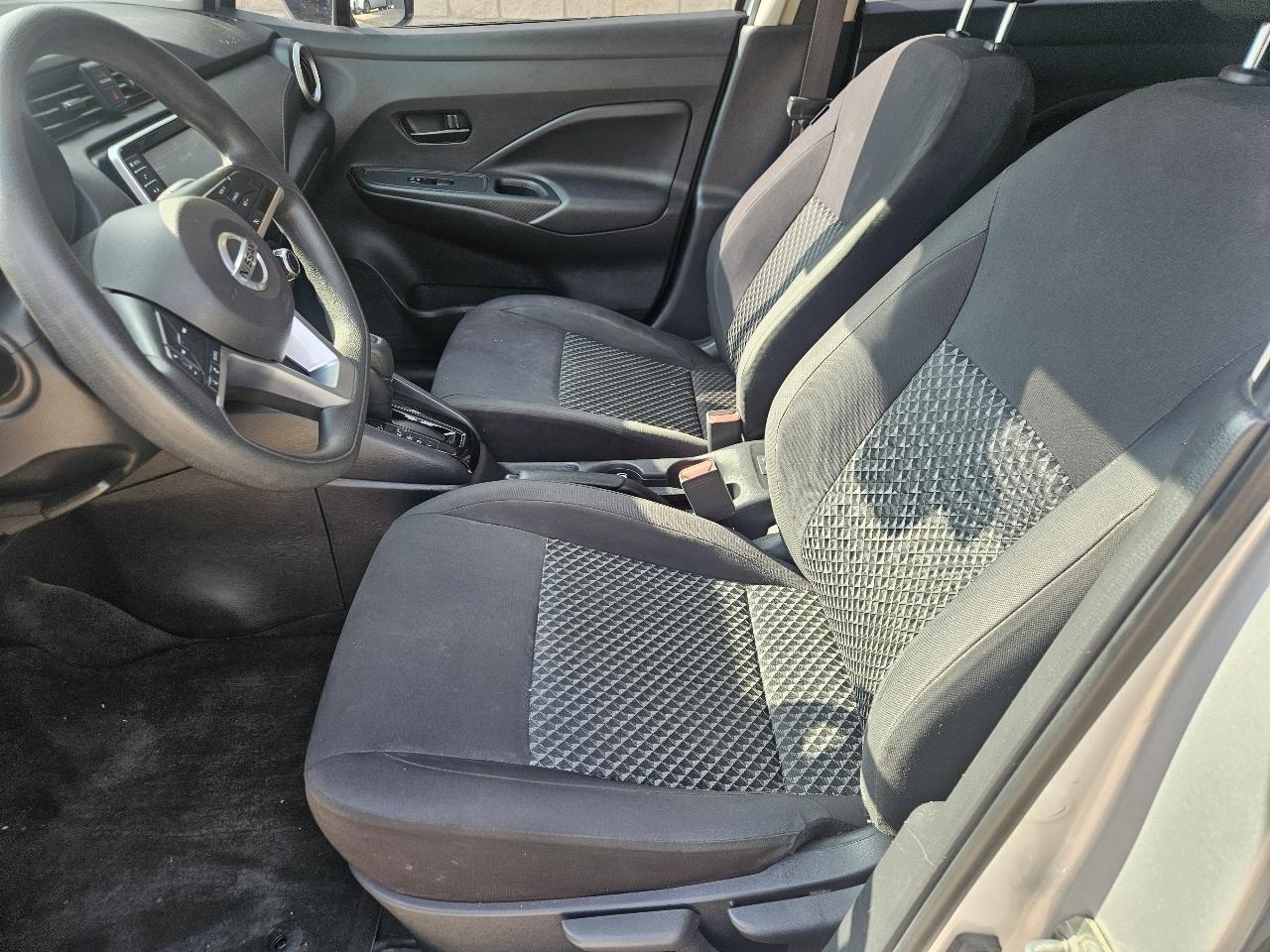 Nissan Versa S CVT 2021