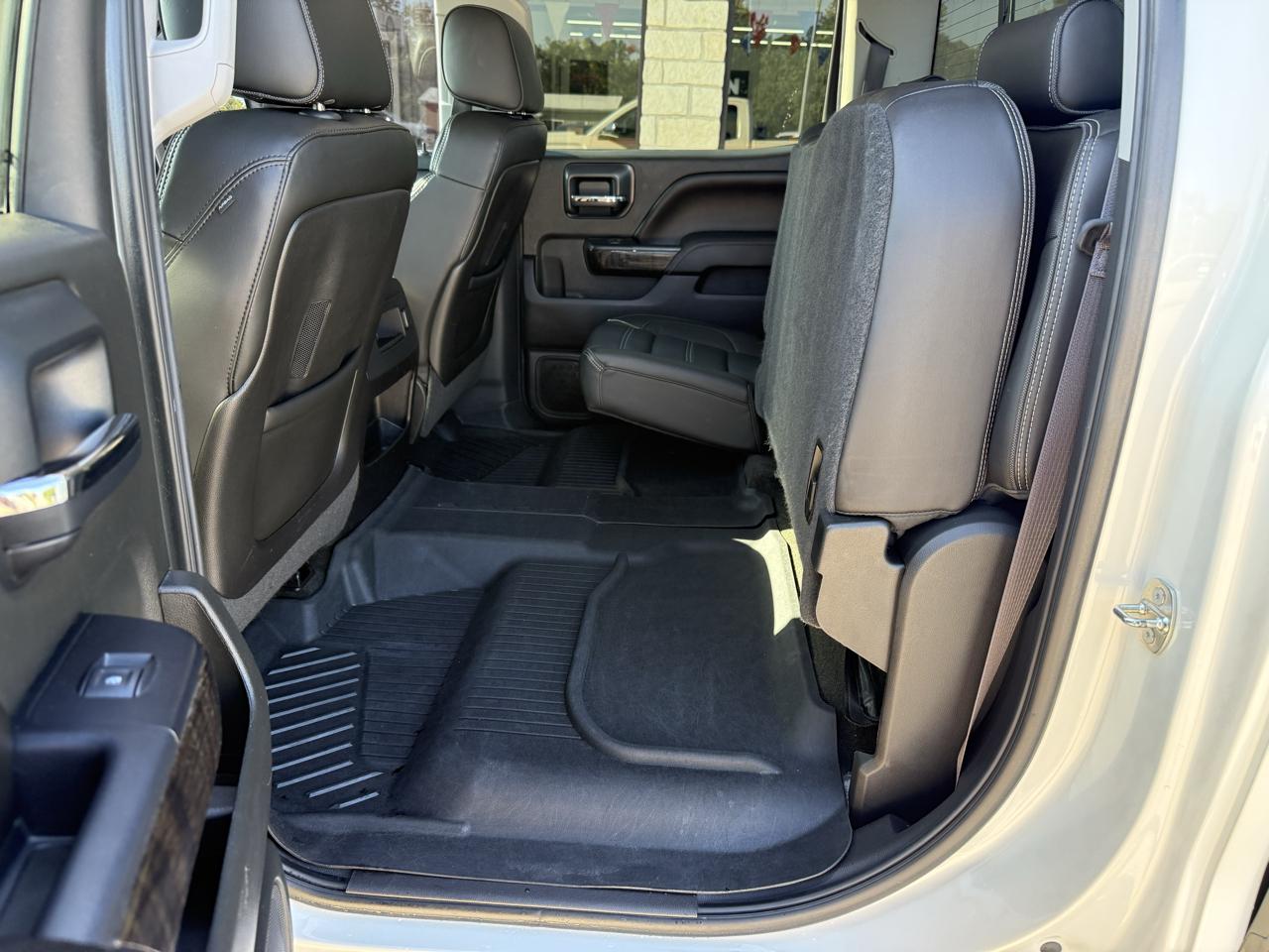GMC Sierra 1500 4WD Crew Cab 143.5" Denali 2015