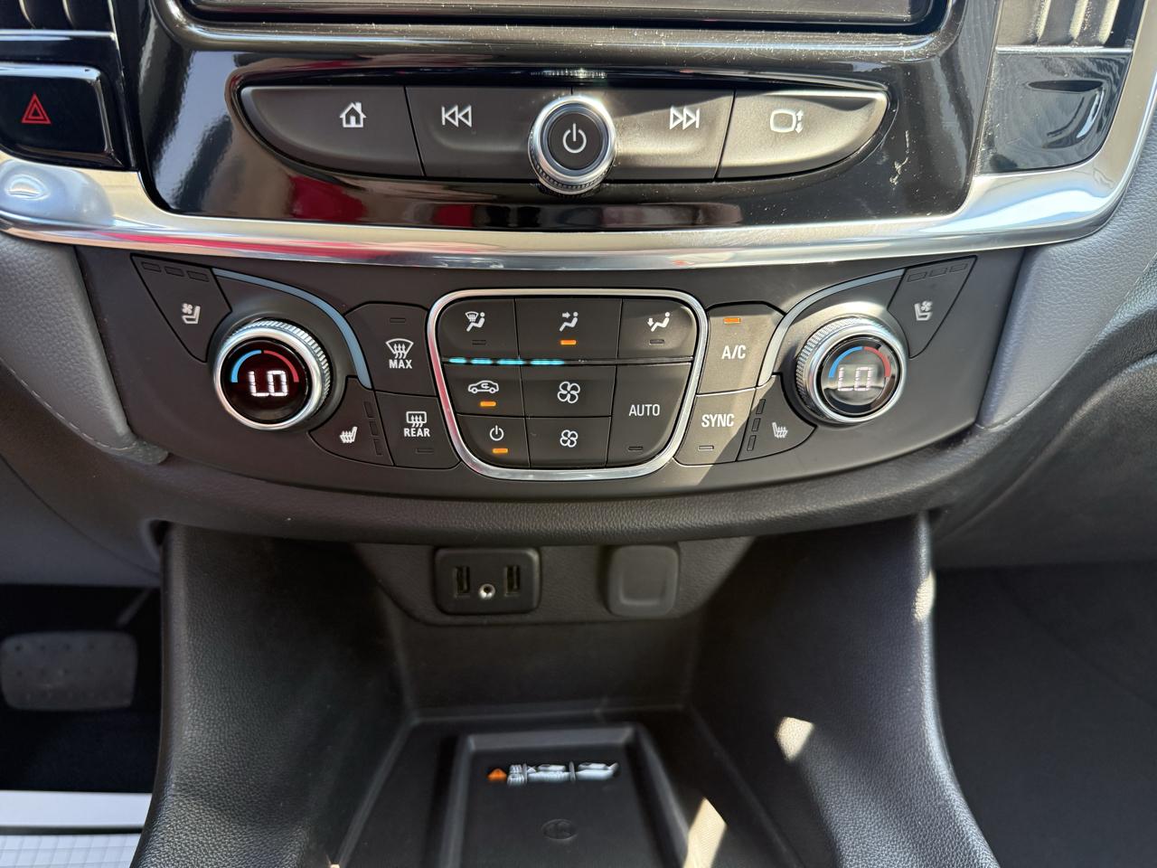 Chevrolet Traverse AWD 4dr Premier w/1LZ 2018