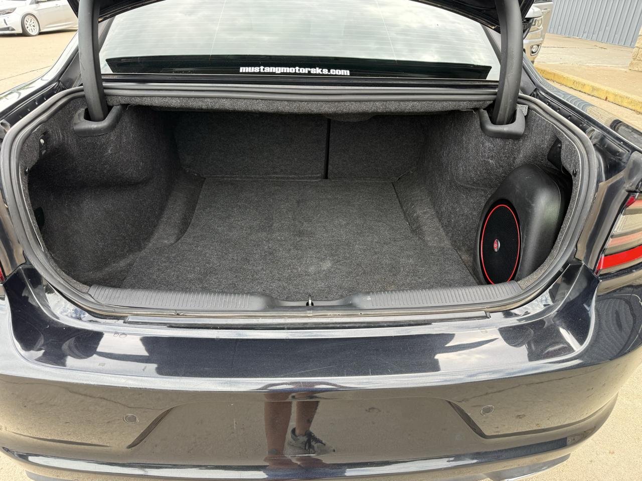Dodge Charger 4dr Sdn Road/Track RWD 2015