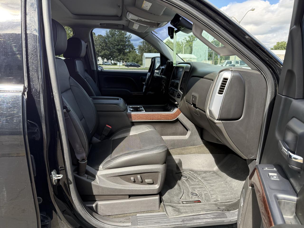 GMC Sierra 1500 4WD Crew Cab 143.5" SLT 2015