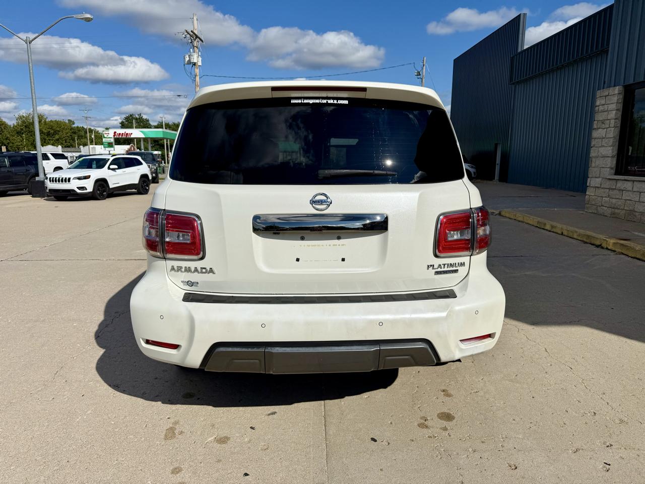 Nissan Armada 4x4 Platinum 2019