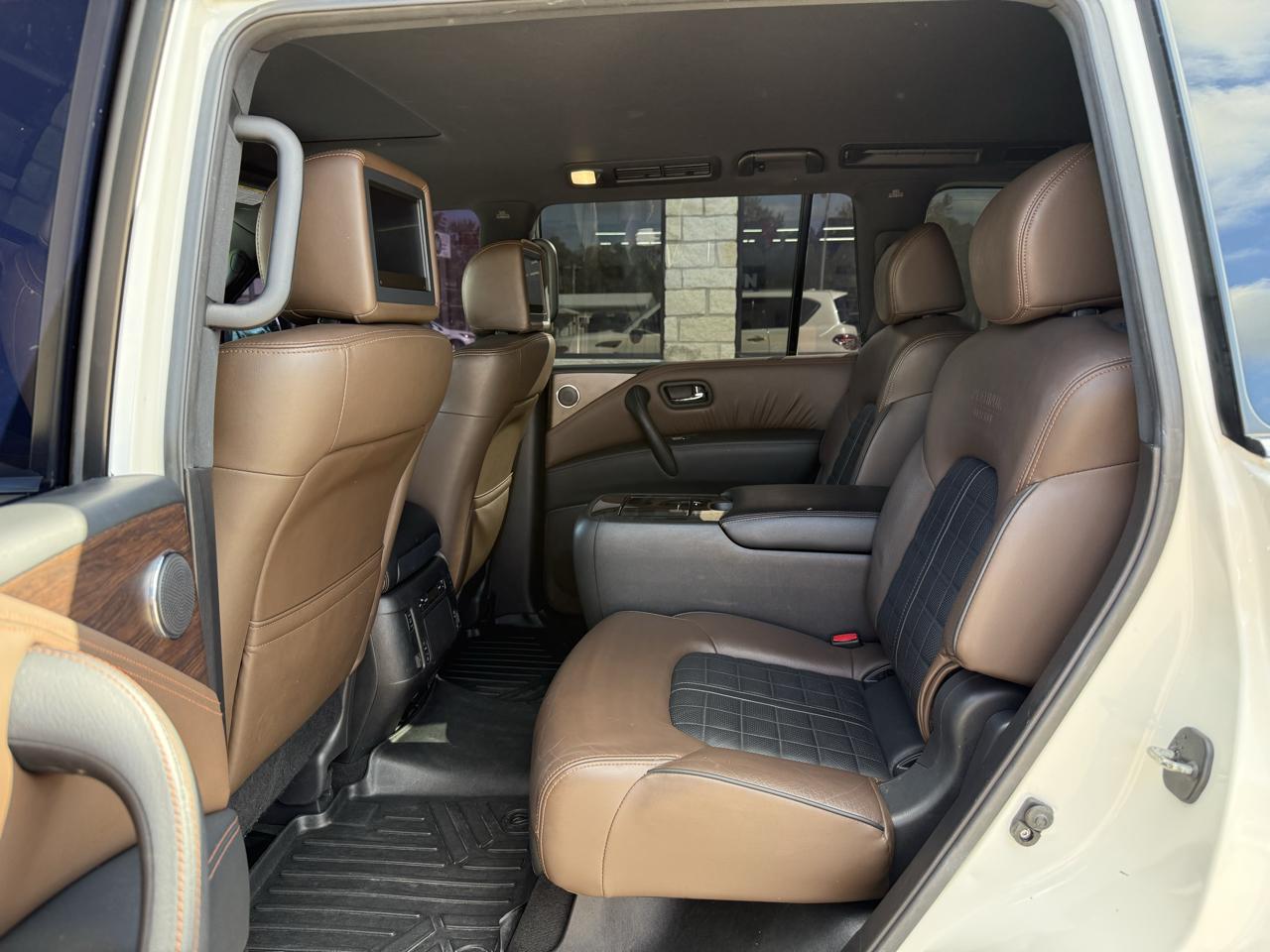 Nissan Armada 4x4 Platinum 2019