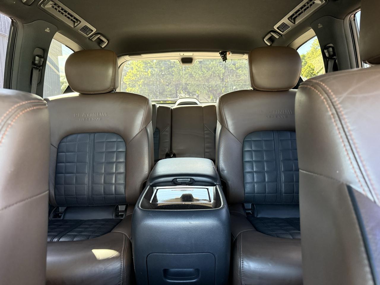 Nissan Armada 4x4 Platinum 2019