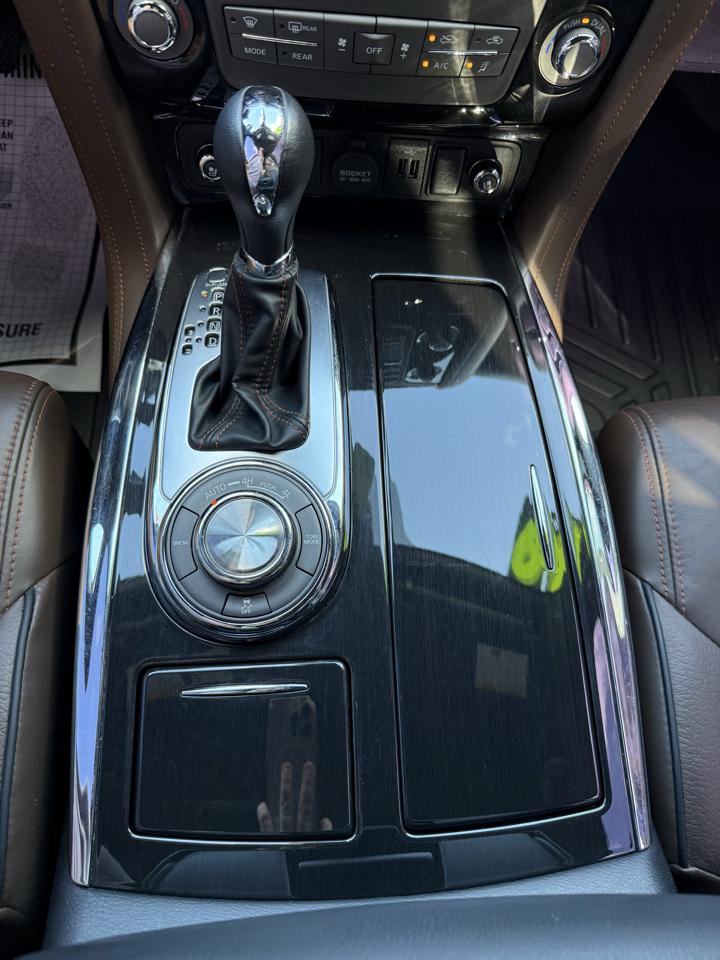 Nissan Armada 4x4 Platinum 2019