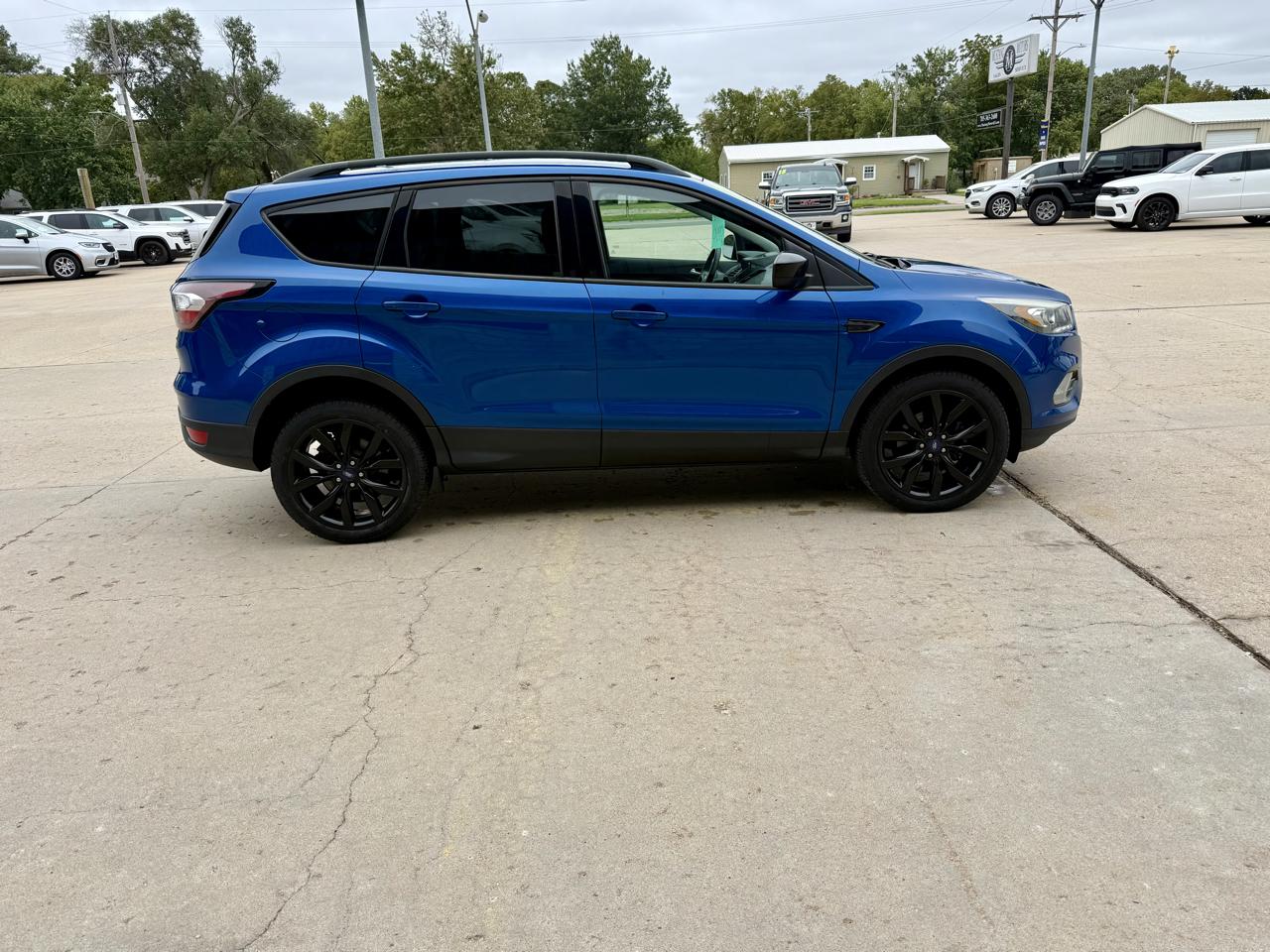 Ford Escape SE FWD 2017