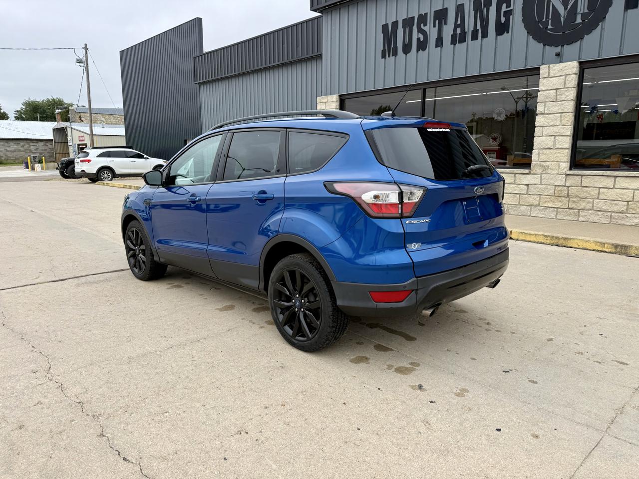 Ford Escape SE FWD 2017