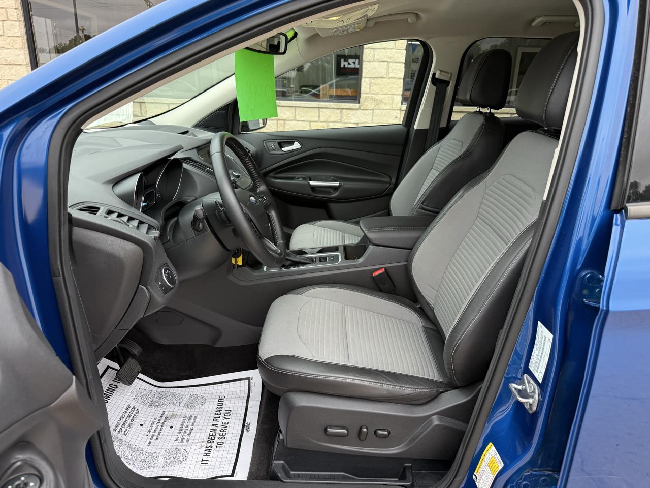 Ford Escape SE FWD 2017