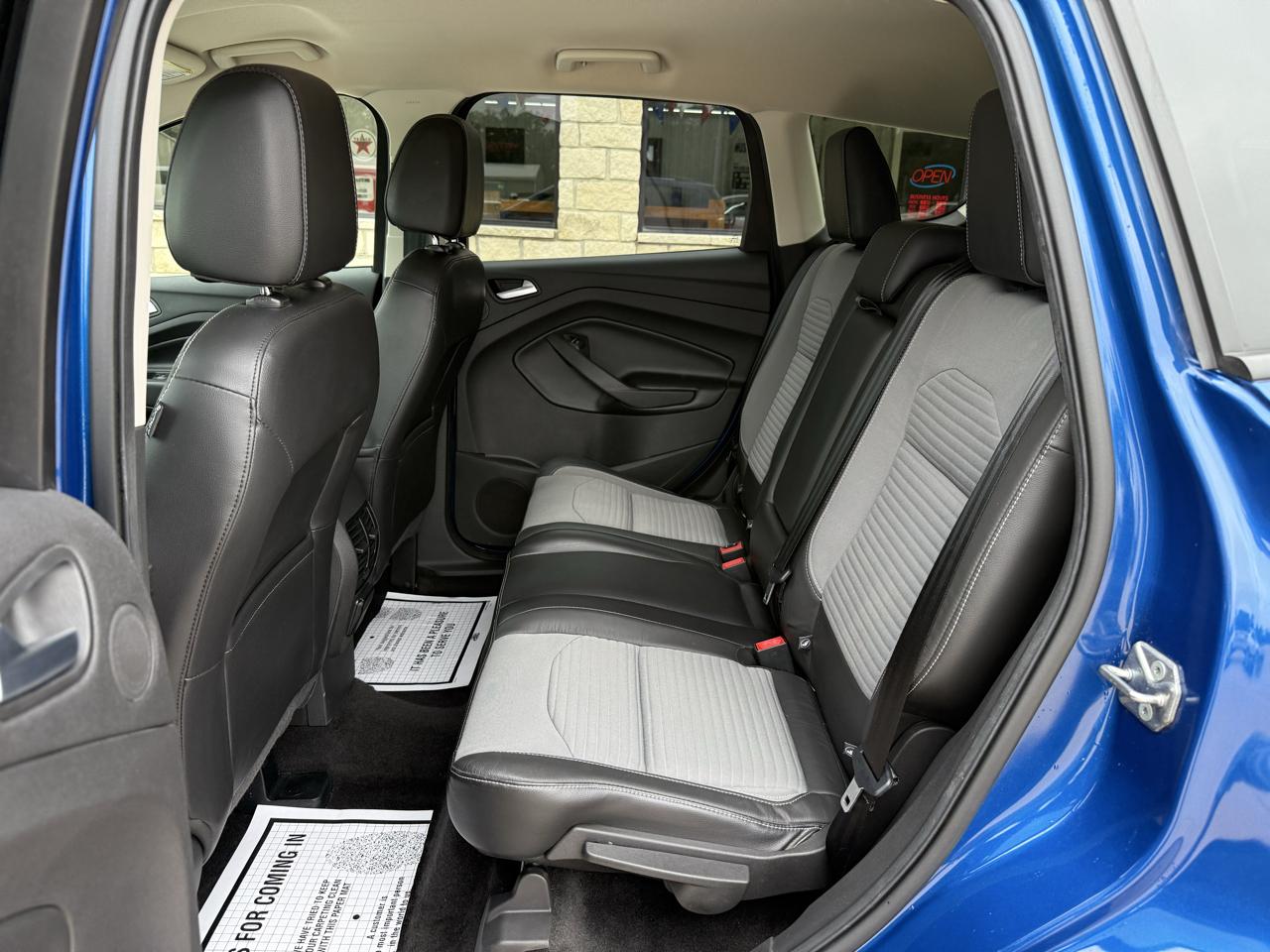 Ford Escape SE FWD 2017
