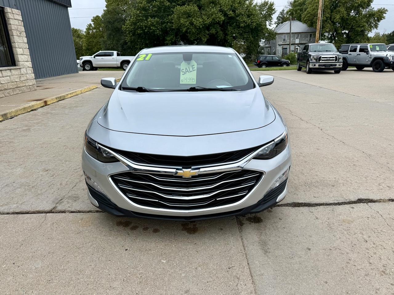 Chevrolet Malibu 4dr Sdn LT 2021