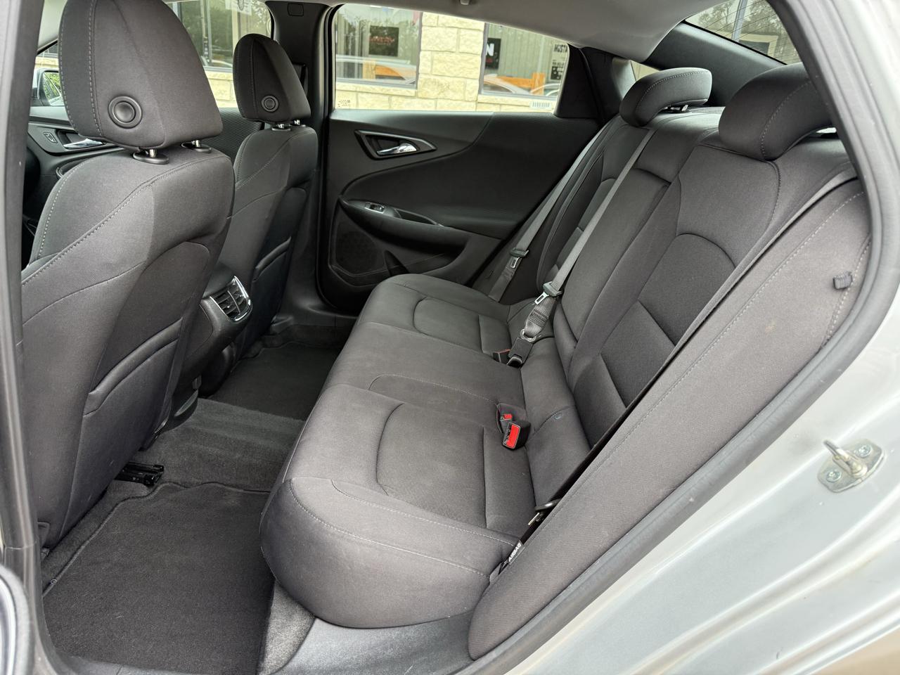 Chevrolet Malibu 4dr Sdn LT 2021