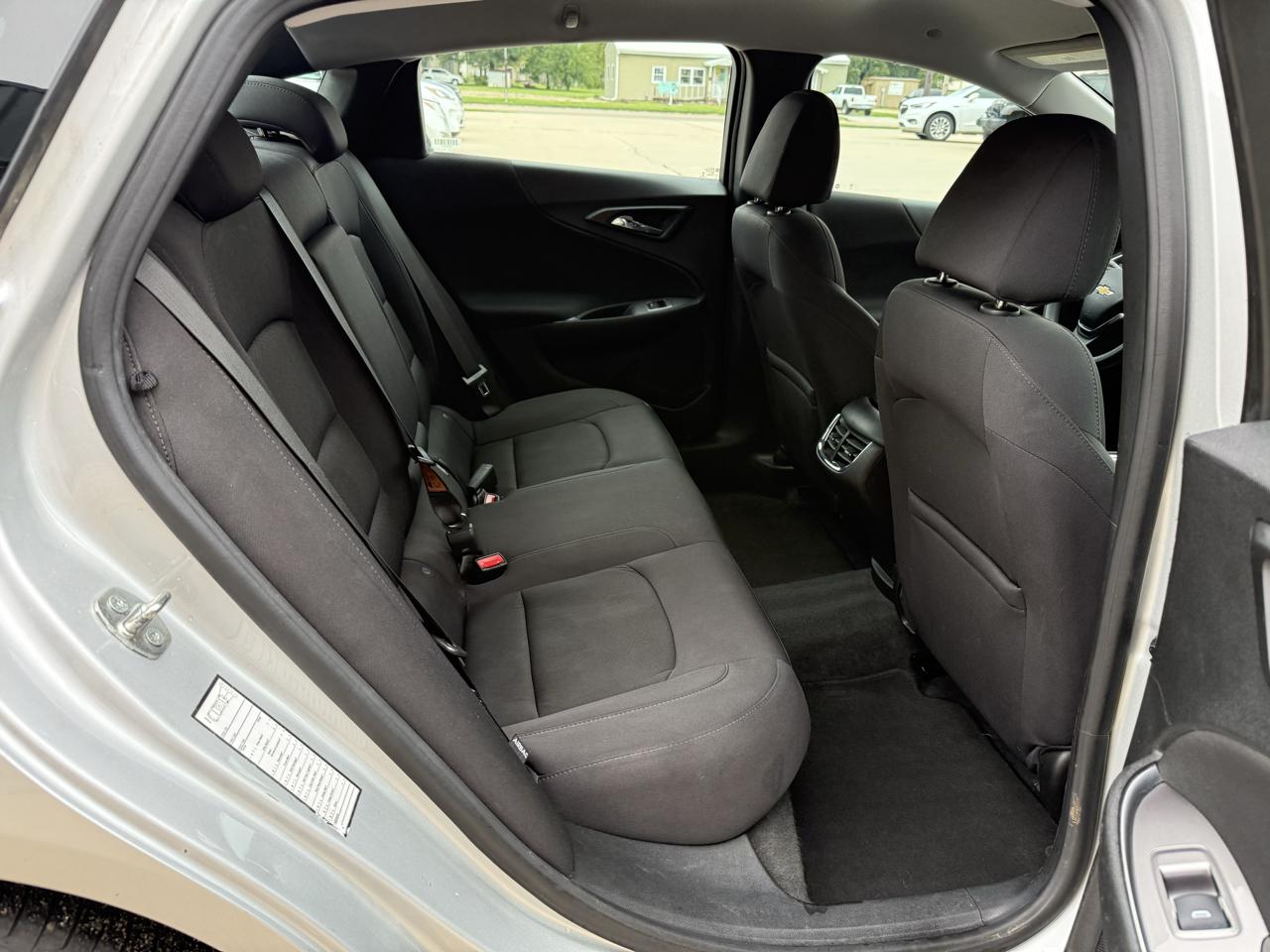 Chevrolet Malibu 4dr Sdn LT 2021
