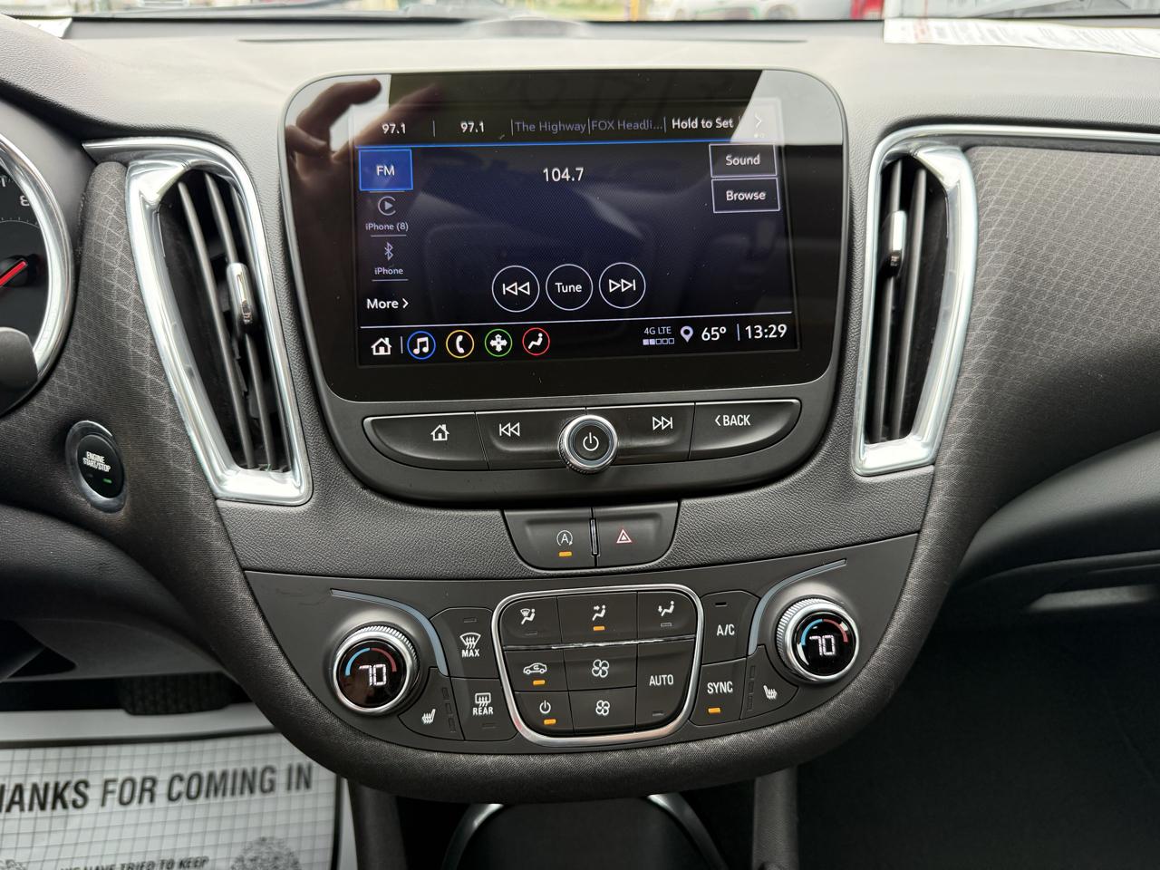 Chevrolet Malibu 4dr Sdn LT 2021