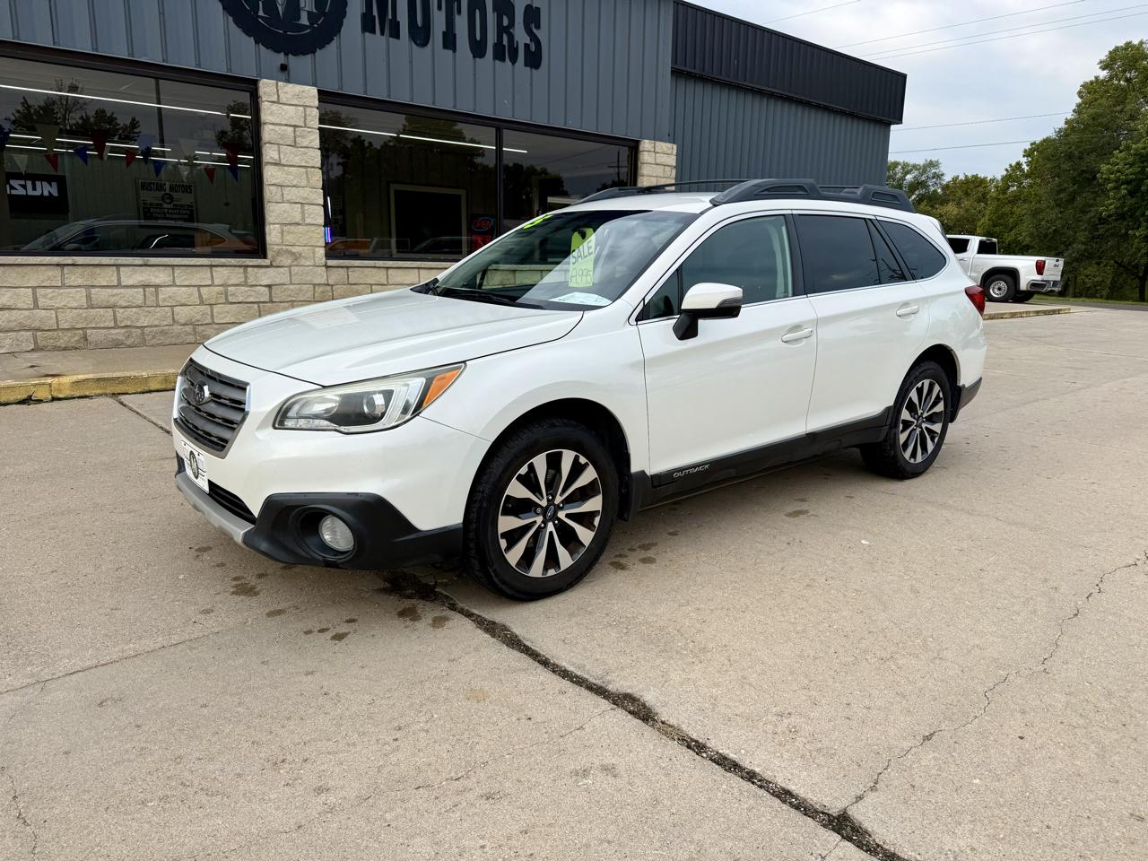 Subaru Outback 4dr Wgn 2.5i Limited 2015
